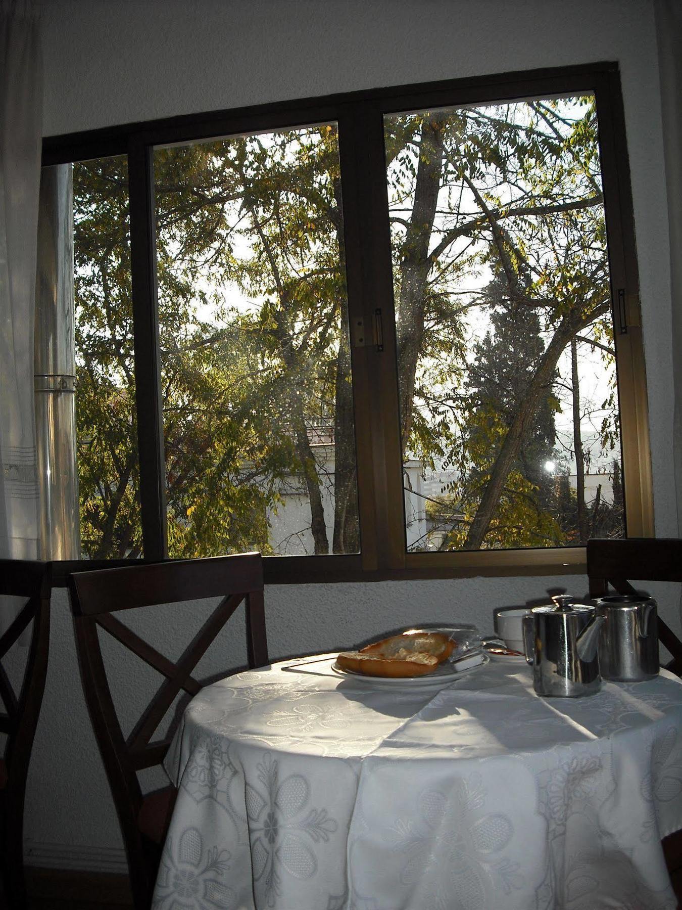 Hotelito Suecia Гранада Экстерьер фото
